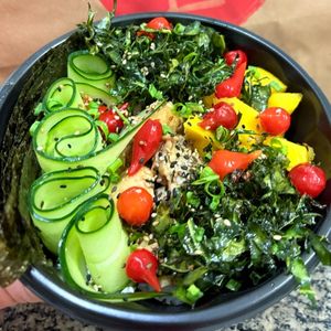 imagem do produto Poke Havaiano de FRANGO & ARROZ + 5 ingredientes diferentes 