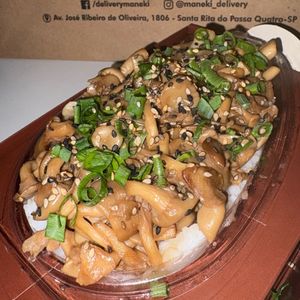 imagem do produto Ovo sushi Vegano - Shimeji na manteiga - Base de Acetato