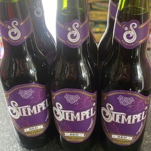 imagem do produto Chopp de vinho Stempel Red 355ml 