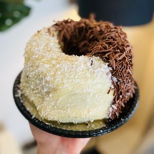 imagem do produto • CHOCOLATE COM BEIJINHO