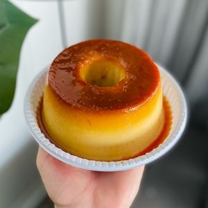 imagem do produto • BOLO MOLE COM CALDA “PP”