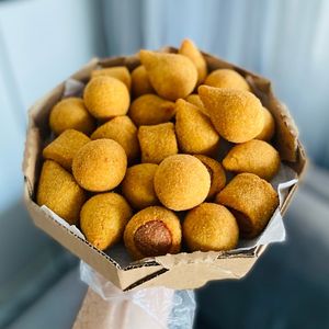imagem do produto • SALGADINHOS - GG com 40 unid. (10 de cada sabor)