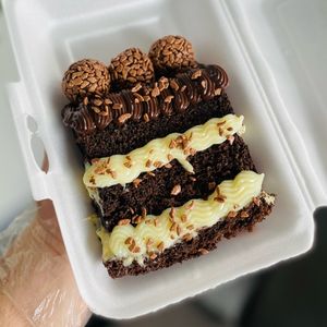 imagem do produto • CHOCOLATE COM MUSSE DE MARACUJÁ