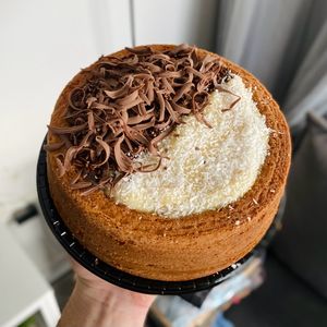 imagem do produto • DUO CHOCOLATE COM BEIJINHO. 