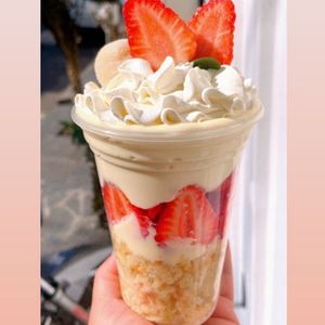 imagem do produto Copaço de Ninho com Morangos