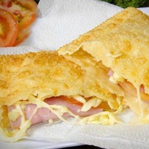 imagem do produto PASTEL PRESSUNTO E MUSSARELA
