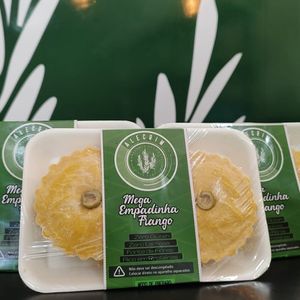 imagem do produto Mega Empada de frango (Embalagem com 2 unidades)