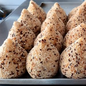 imagem do produto Coxinha de frango (Embalagem com 3 unidades)