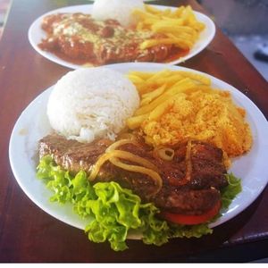 imagem do produto Contra filé acebolado com fritas