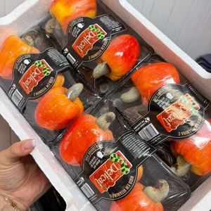 imagem do produto Caju (Bandeja 3 unidades)