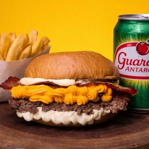 imagem do produto VARÃO SMASH + BATATA P + REFRI LATA 