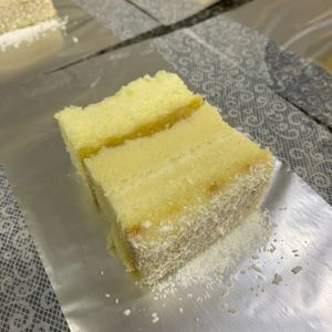 imagem do produto Bolo Gelado de Abacaxi com Coco