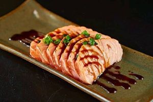 imagem do produto Sashimi salmão grelhado