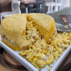 imagem do produto Cuscuz com Frango Completo (Mussarela, Presunto e Ovo)