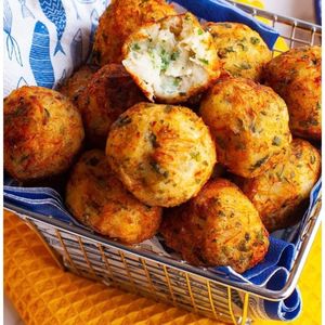 imagem do produto Bolinho de bacalhau (Contém 12 unidades)