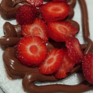 imagem do produto Tapioca de chocolate com morango 😋