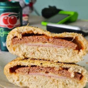 imagem do produto Hambúrguer assado boi - COM REFRIGERANTE DE BRINDE 