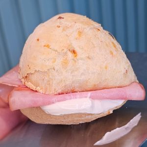 imagem do produto Pão de queijo Lombo canadense com cream chesse