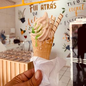 imagem do produto Sorvete baunilha casquinha recheada