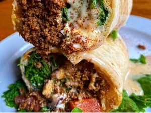 imagem do produto 02 Burritos Grande de carne moída