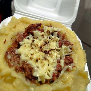 imagem do produto Batata recheada de carne do sol com nata e queijo coalho 