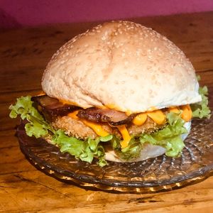 imagem do produto Burger Chicken Empanado 🍔