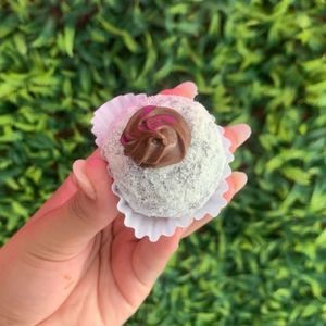 imagem do produto BRIGADEIRO C/UVA🍇