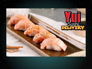 imagem do produto Niguiri De Salmão Flambado 10 Unidades