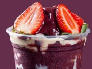 imagem do produto Açai  (morango, granola, leite condensado)