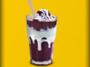 imagem do produto Monte seu Milk-Shake (Copo 300ml)
