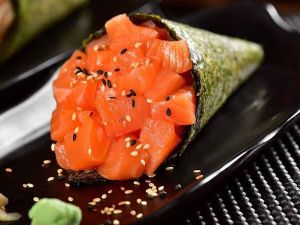 imagem do produto Temaki Salmão e cebolinha