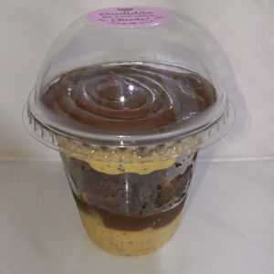 imagem do produto AFOGADINHO DE BROWNIE MARACUJÁ COM CHOCOLATE