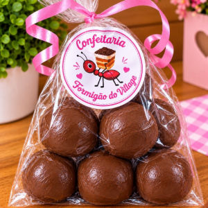 imagem do produto Bombom de Brownie Banhado no Chocolate ao Leite