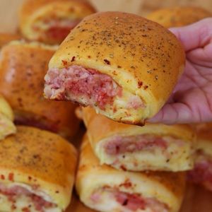 imagem do produto JOELINHO DE QUEIJO COM PRESUNTO (10 UNIDADES)