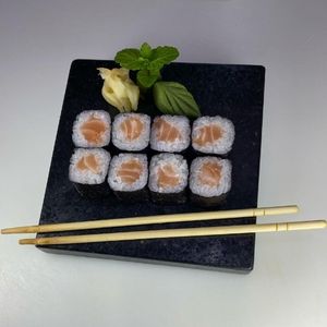 imagem do produto Hossomaki de salmão 8 unidades  