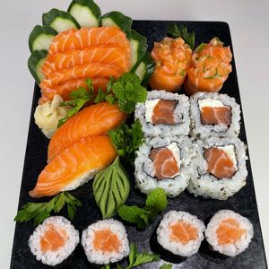 imagem do produto Combinado Naomi 16 peça 