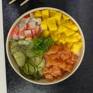 imagem do produto Poke de salmão frito