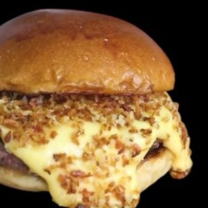 imagem do produto CRISPY - Bacon Crispy com queijo fundido na chapa