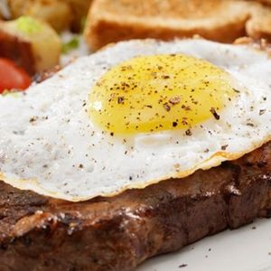 imagem do produto Bife a cavalo