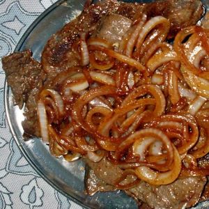 imagem do produto Bife de alcatra acebolado