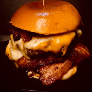 imagem do produto Monstro Cheddar & Bacon