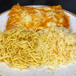 imagem do produto LASANHA DE CARNE COM ARROZ E BATATA PALHA 