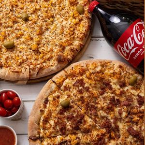 imagem do produto 2 Pizzas Gigantes + 2 Refri de 2L