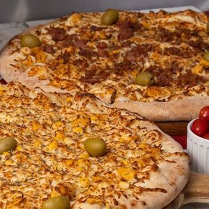 imagem do produto 2 Pizzas Big + 1 Guaraná Antártica 2L