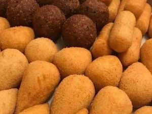 imagem do produto 50uni Salgados - Mistos