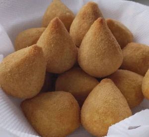 imagem do produto 50 uni Salgados Mistos (grande 25)