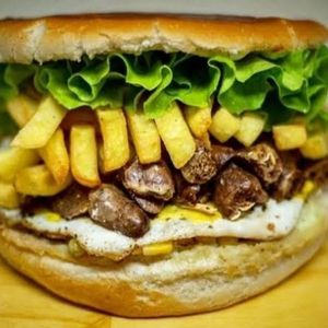 imagem do produto XIS FILÉ COM FRITAS 