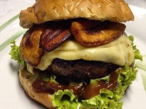 imagem do produto X - Banana Burger