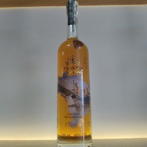 imagem do produto Cachaça princesa Isabel 