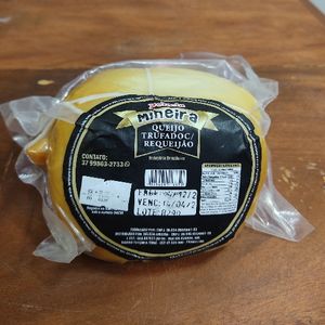 imagem do produto Queijo provolone trufado c/requeijão 